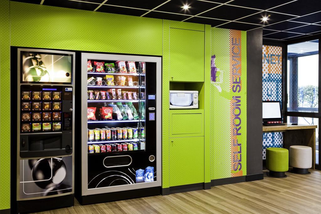 Ibis Budget Grigny Centre Exterior foto