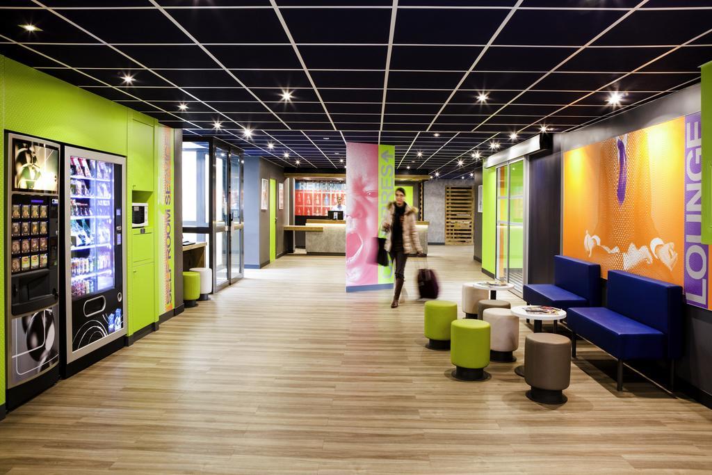 Ibis Budget Grigny Centre Exterior foto